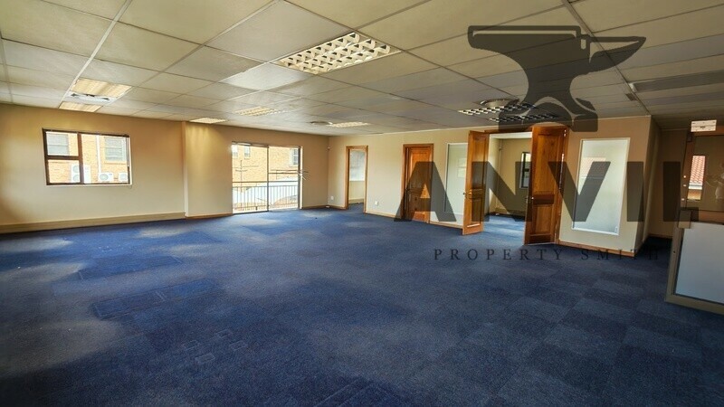 Palms Office Court - Building 4 First Floor East property image 11