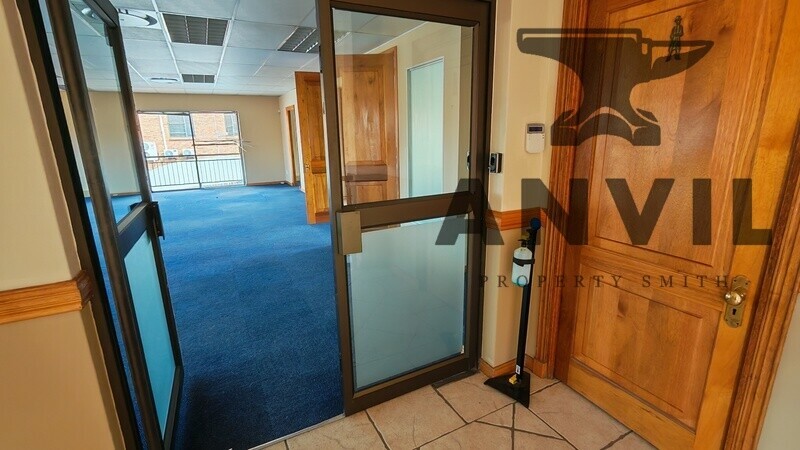 Palms Office Court - Building 4 First Floor East property image 12