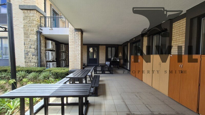 Silver Stream Business Park, Bryanston - Entire Building 2 property image 14