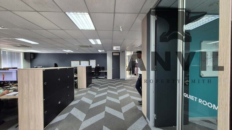 Silver Stream Business Park, Bryanston - Building 2 - Entire FF property image 9