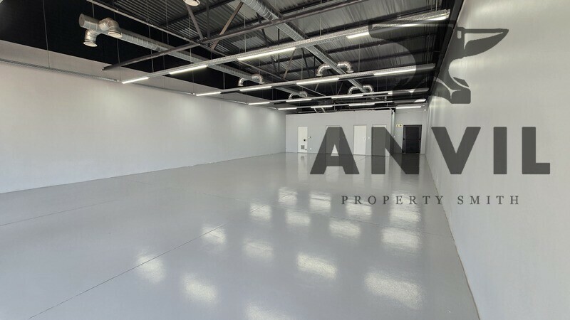 Brackenfell Shopping Centre - Shop 200m2 property image 3