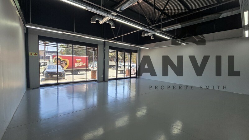 Brackenfell Shopping Centre - Shop 200m2 property image 4