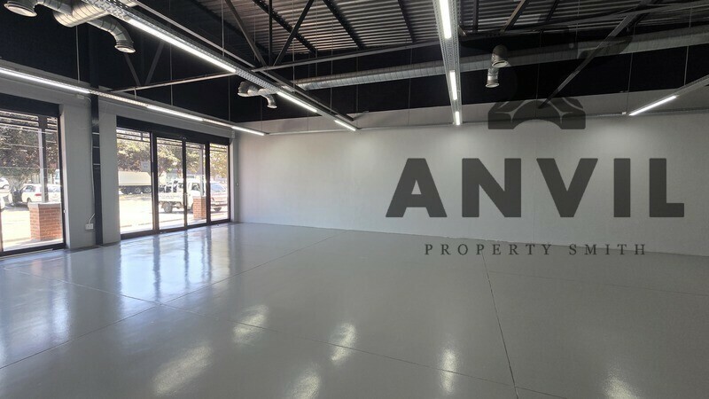 Brackenfell Shopping Centre - Shop 200m2 property image 5