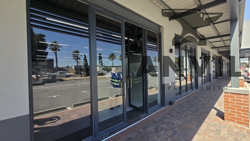 Brackenfell Shopping Centre - Shop 200m2 property image 16