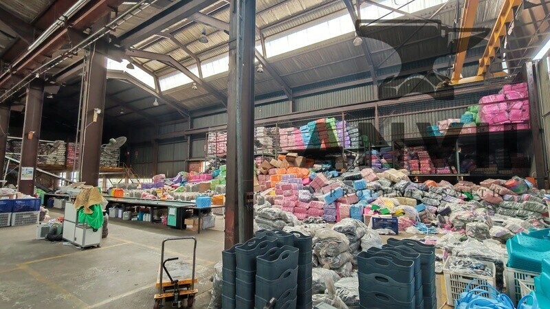 9 Molekule Street , Chloorkop - Whole Property  property image 8