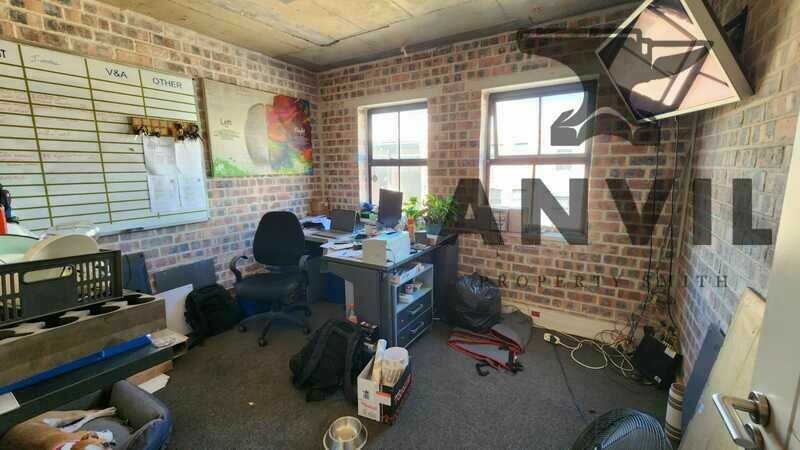 Du Ville Industrial Park - Unit 5 property image 4