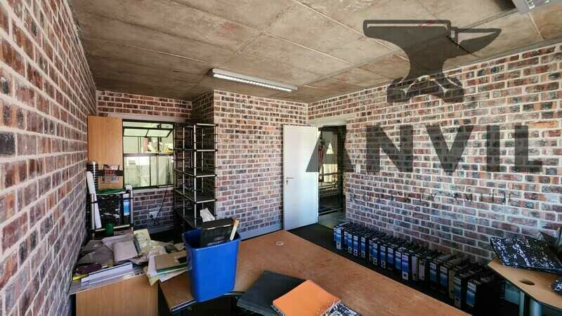 Du Ville Industrial Park - Unit 5 property image 5