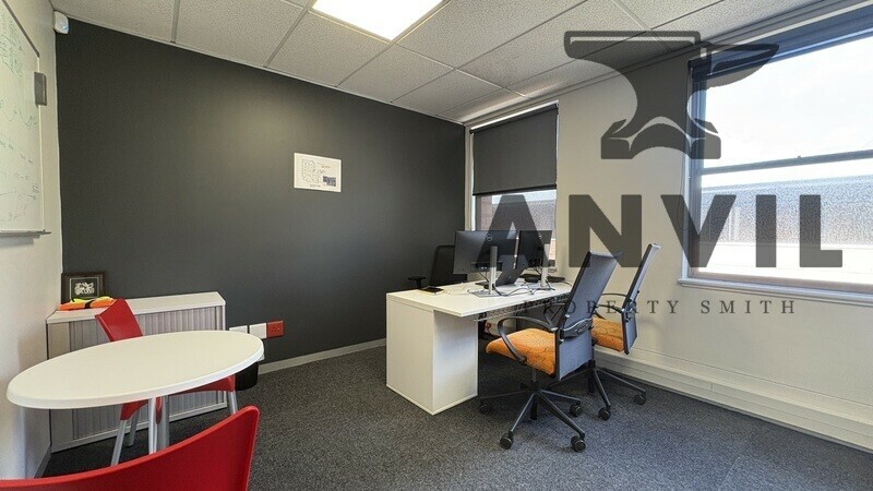 Newlands On Main, Claremont, Cape Town - Second Floor Mariendahl House ex-Mainstream  property image 6