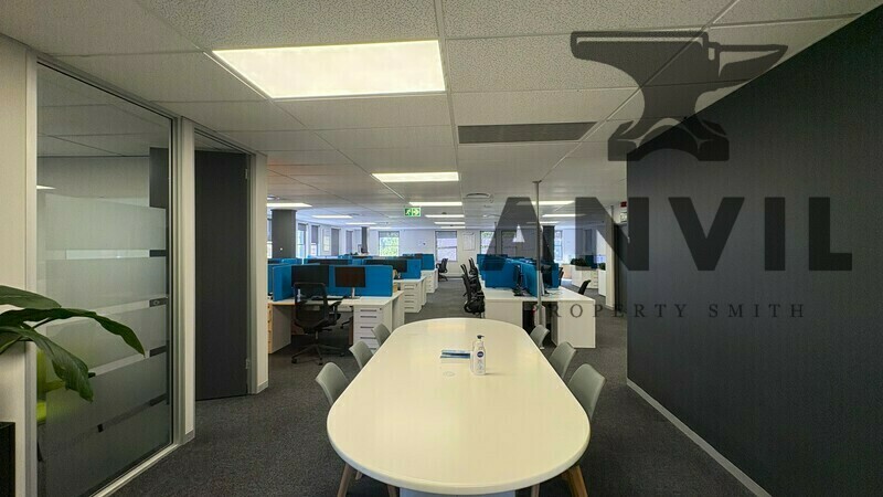 Newlands On Main, Claremont, Cape Town - Second Floor Mariendahl House ex-Mainstream  property image 10