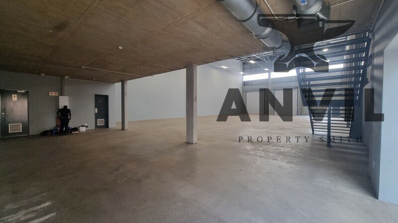 Lanseria Corporate Estate - stand 625 - Amelia Building - left half  property image 6