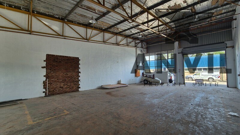 Greystone Industrial Park, Glen Anil, Durban North  - Unit 11 property image 4