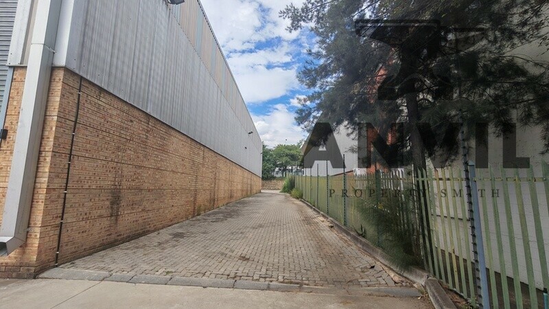 1 Enterprise close - Whole Unit property image 37