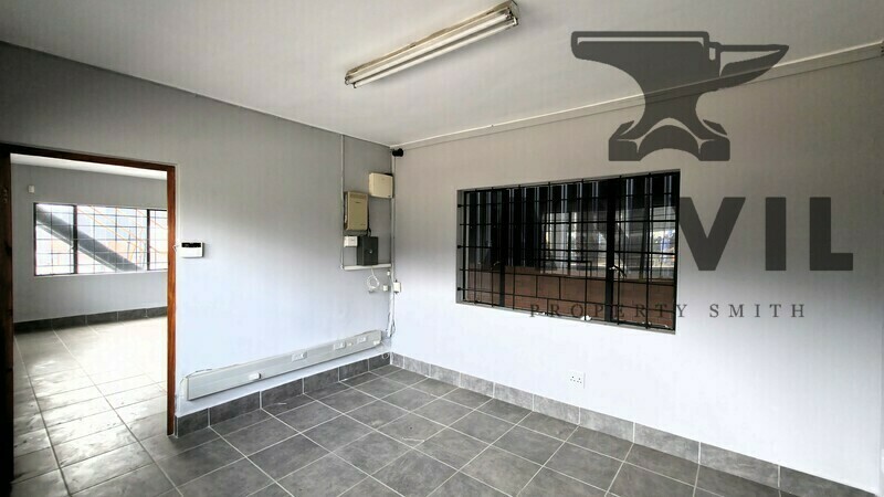 15 Ring Street, George Industria - 1,100m² Industrial Warehouse To Let property image 39