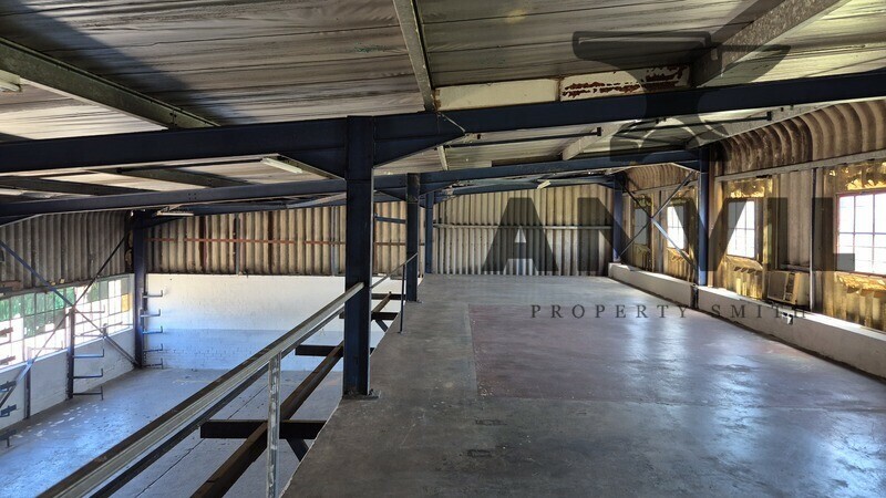 12 Maryhill Rd - Unit 1 property image 4