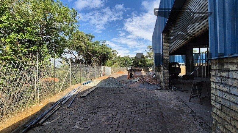 Greystone Industrial Park, Glen Anil, Durban North  - Unit 9 & 10 property image 10