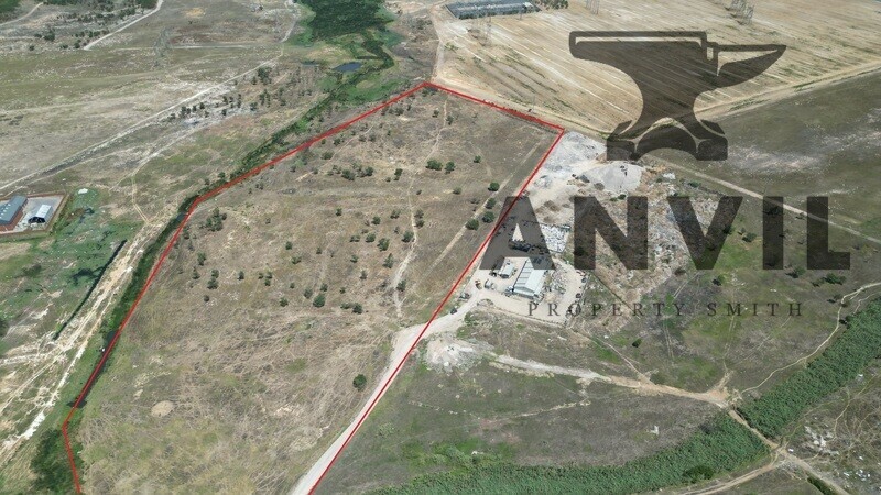 Plaas - Erf Size: ±5.7 hectares property image 9
