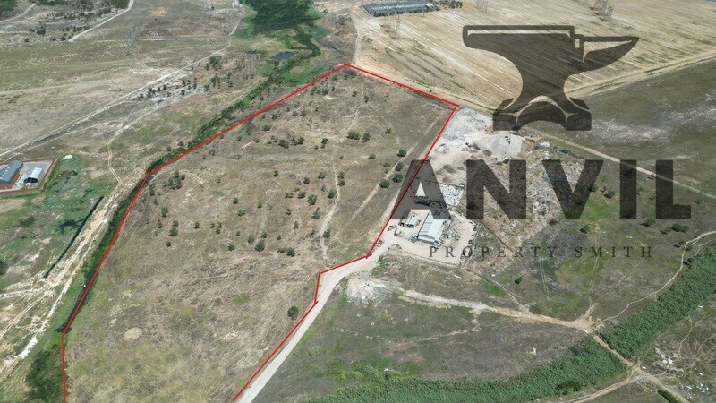 Erf Size: ±5.7 hectares