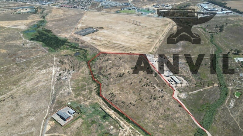 Plaas - Erf Size: ±5.7 hectares property image 7