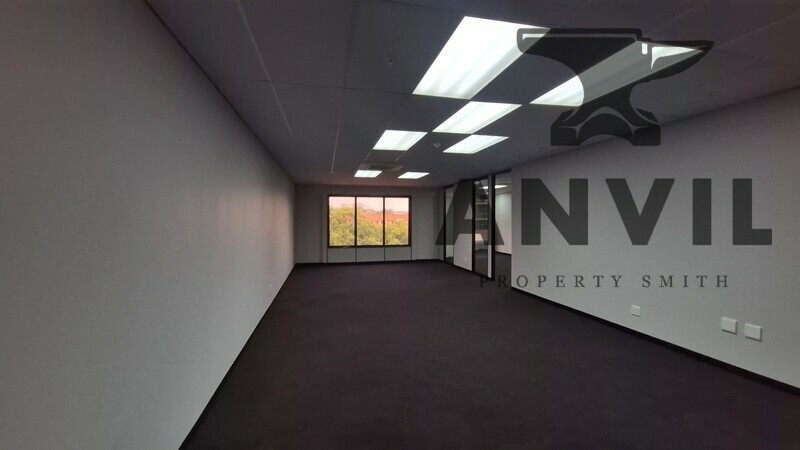 Kopano on Empire - SUITE 07 || FF - 107 property image 10