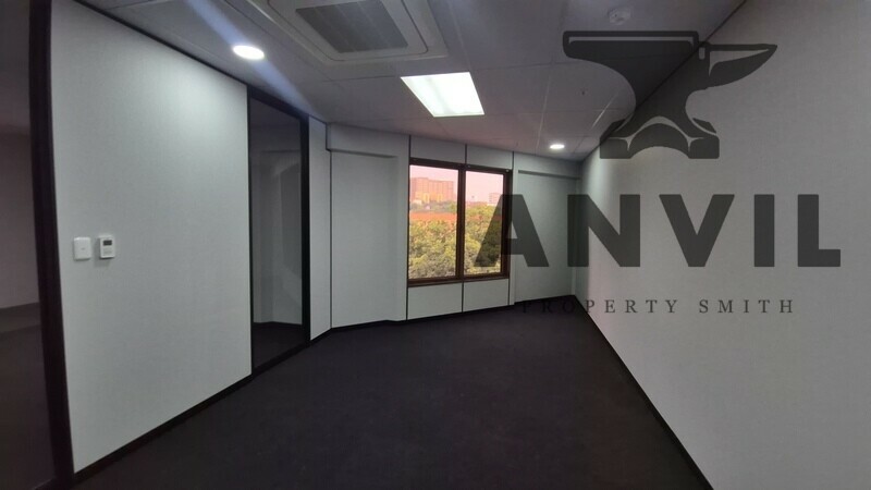 Kopano on Empire - SUITE 07 || FF - 107 property image 18