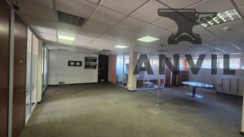 9 JUCTION AVENUE PARKTOWN - FIRST FLOOR property image 13