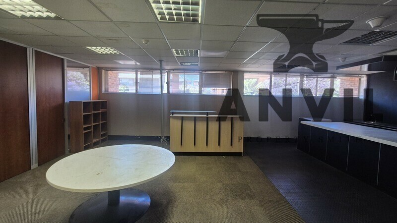 9 JUCTION AVENUE PARKTOWN - FIRST FLOOR property image 16