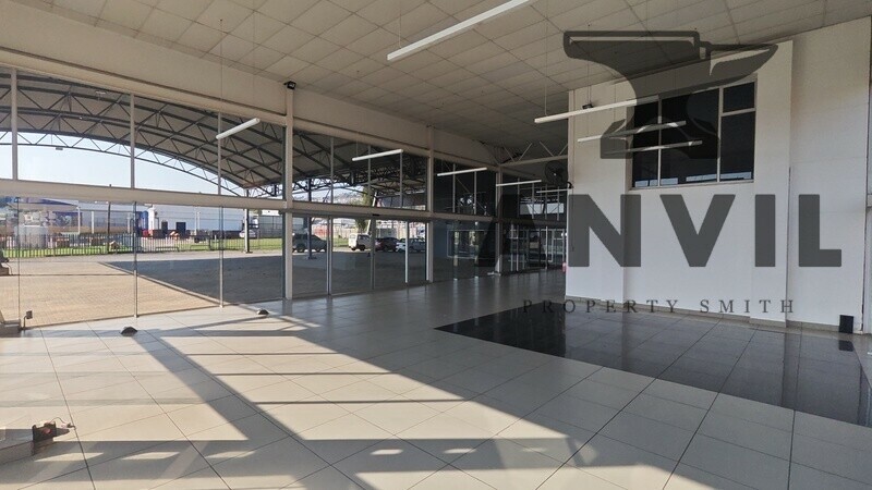 Botha & Diesel Showroom - Showroom To Let property image 16