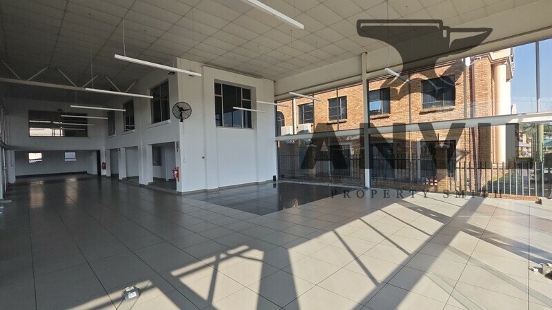 Botha & Diesel Showroom - Showroom To Let property image 18