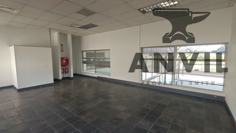 Botha & Diesel Showroom - Showroom To Let property image 29