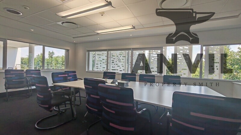 Founders Hill Office Park - Detnet Building  property image 19