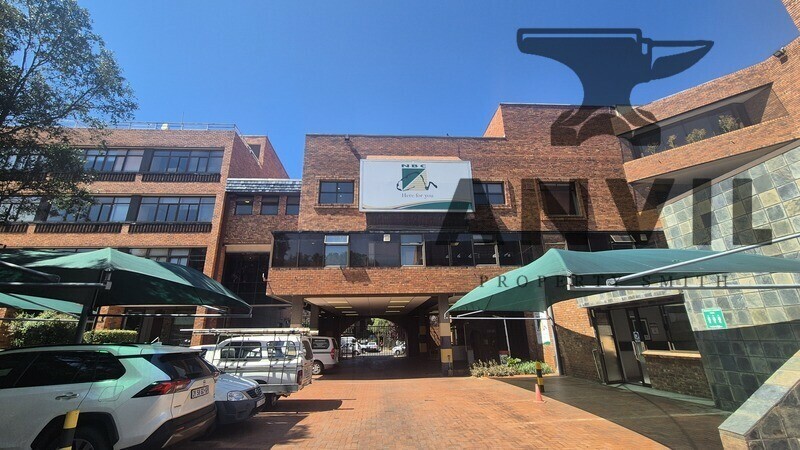 9 JUCTION AVENUE PARKTOWN - 2ND FLOOR  property image 3