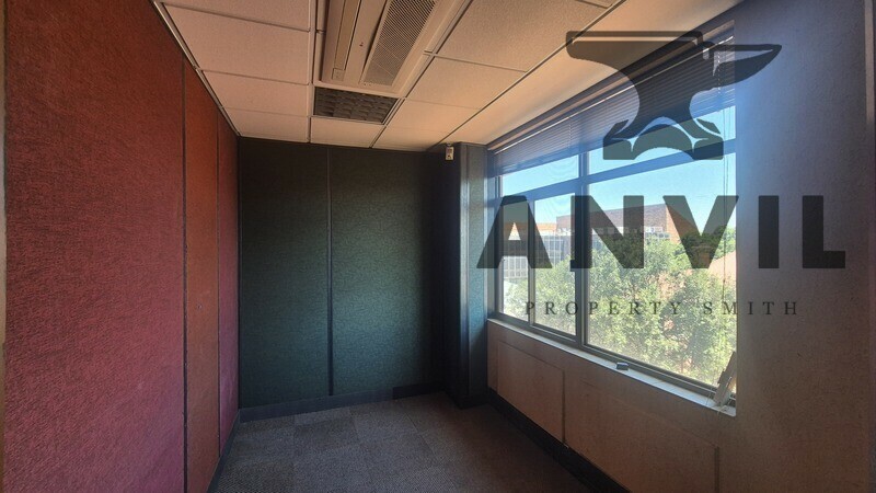 9 JUCTION AVENUE PARKTOWN - 2ND FLOOR  property image 29