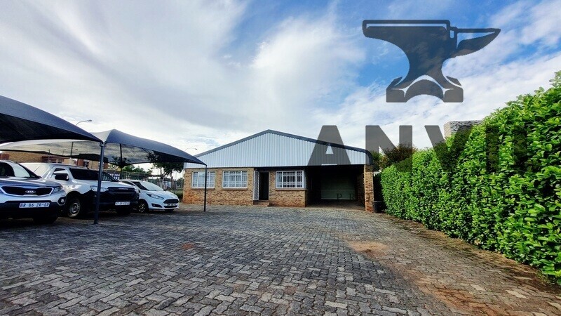 Entire Building - Lease