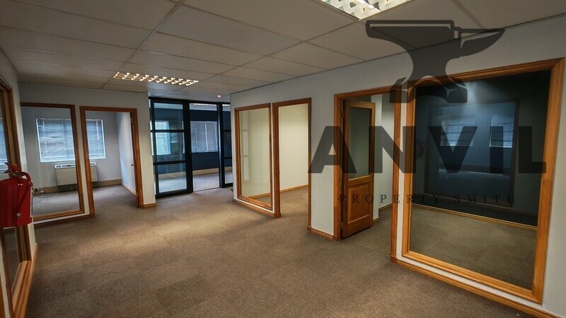 Palms Office Court - Building 3 GF West Wing property image 19