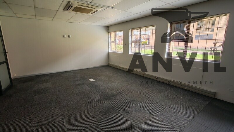 Palms Office Court - Building 3 GF East Wing property image 16