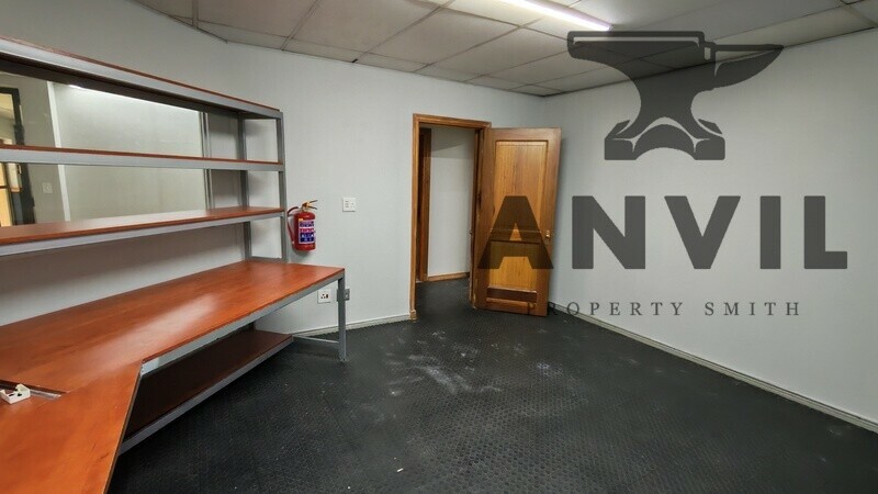 Palms Office Court - Building 3 Unit to let property image 12