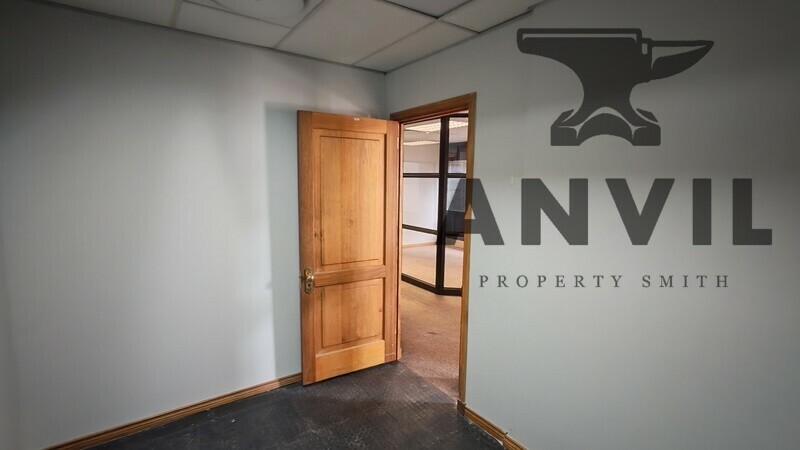 Palms Office Court - Building 3 Unit to let property image 20