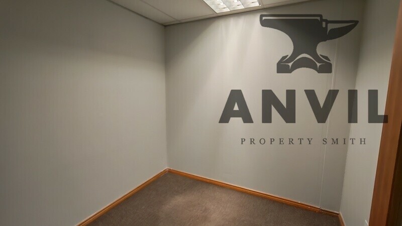 Palms Office Court - Building 3 Unit to let property image 25