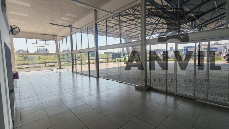 Botha & Diesel Showroom - Building For Sale property image 5