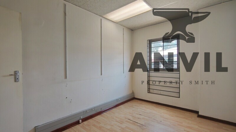 Skyways Business Park, Strijdom Park - Unit 8 property image 4