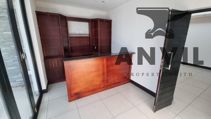 17A Bradford Road - Unit A + D  property image 7