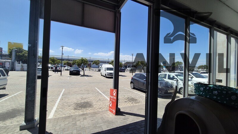 South Palms Retail Centre - Block 2 - Unit 8 property image 3