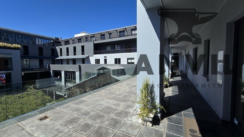 Cape Quarter Square, 27 Somerset Road - 2nd Floor Ex Pernod Ricard property image 2