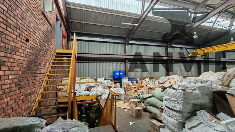 9 Molekule Street , Chloorkop - Whole Property  property image 17