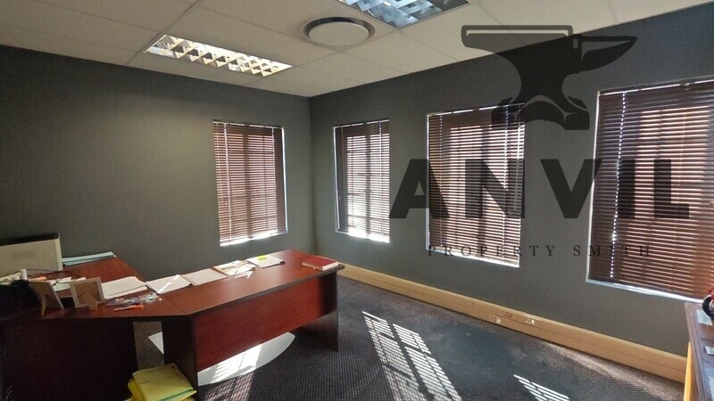 Willow Crest Office Park, Willowbrook, Roodepoort - Unit 1 property image 11