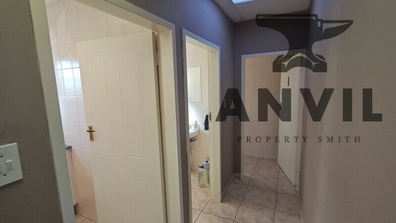 Willow Crest Office Park, Willowbrook, Roodepoort - Unit 8 property image 26