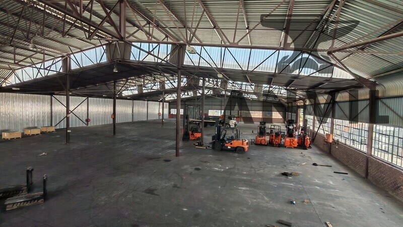 201 Bergrivier Drive , Chloorkop  - Whole Property  property image 17