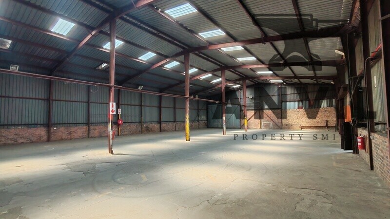 201 Bergrivier Drive , Chloorkop  - Whole Property  property image 24