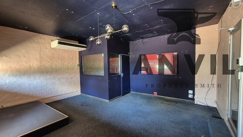 15 Sloane Street - Heritage Building property image 5