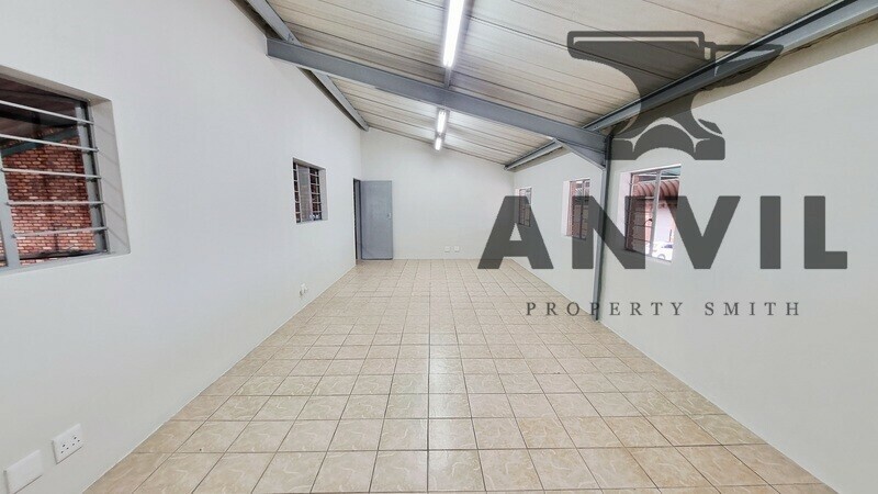 Edward Industrial Park - Unit B3 property image 17